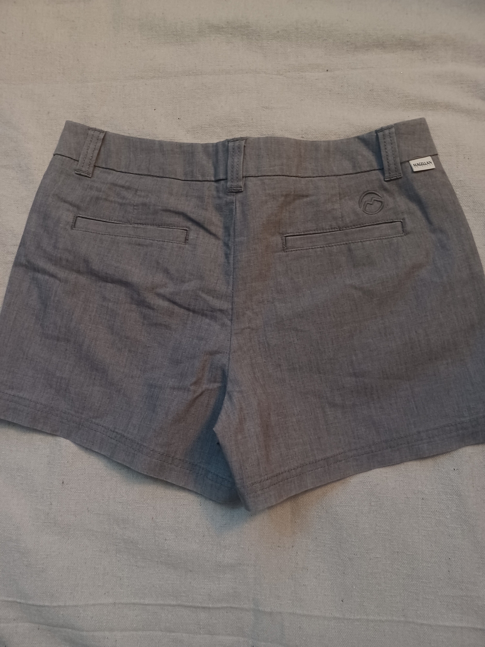 Magellan Outdoors Casual Bermuda Shorts Women's Size 4